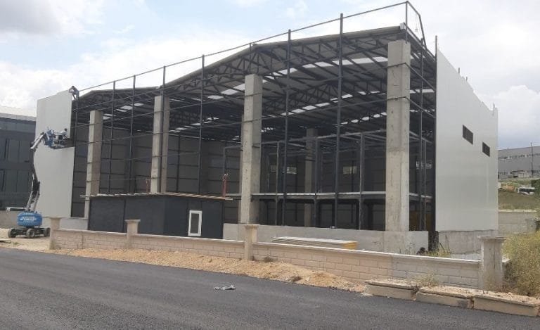 Fabrika İnşaatları 3 tarftan duvar kapatma